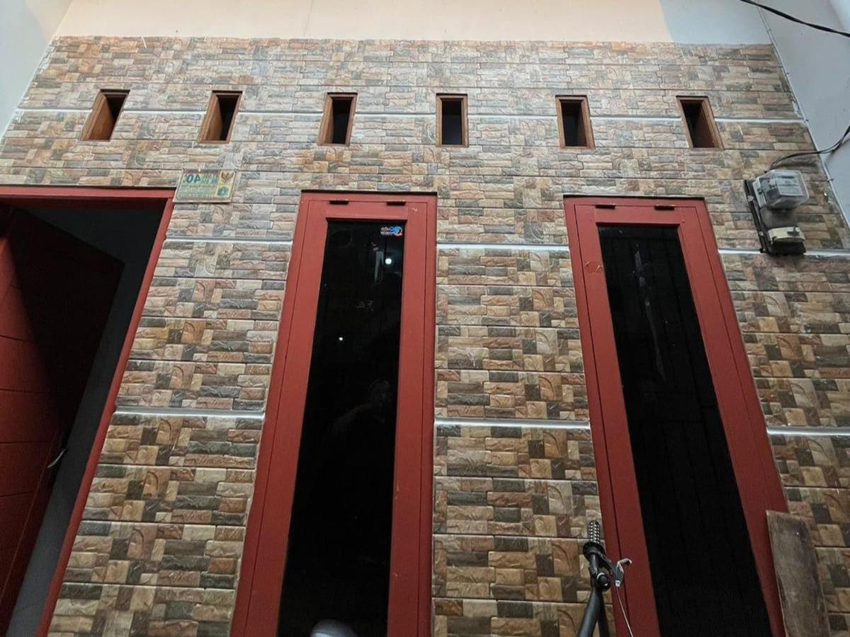 Hotel Spot On 93997 Sutangkas Kost Jakarta